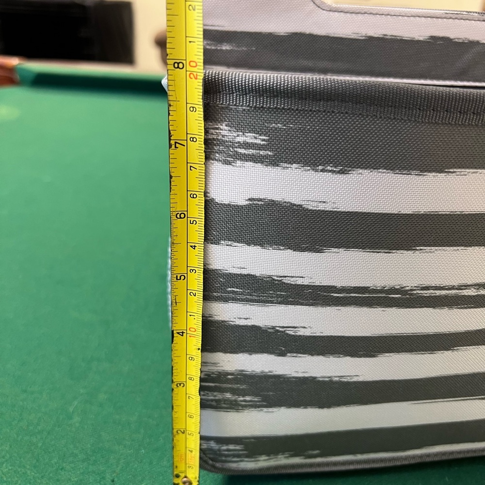 Thirty-One Double Duty Caddy Gray and White Striped - Picture 4 of 6